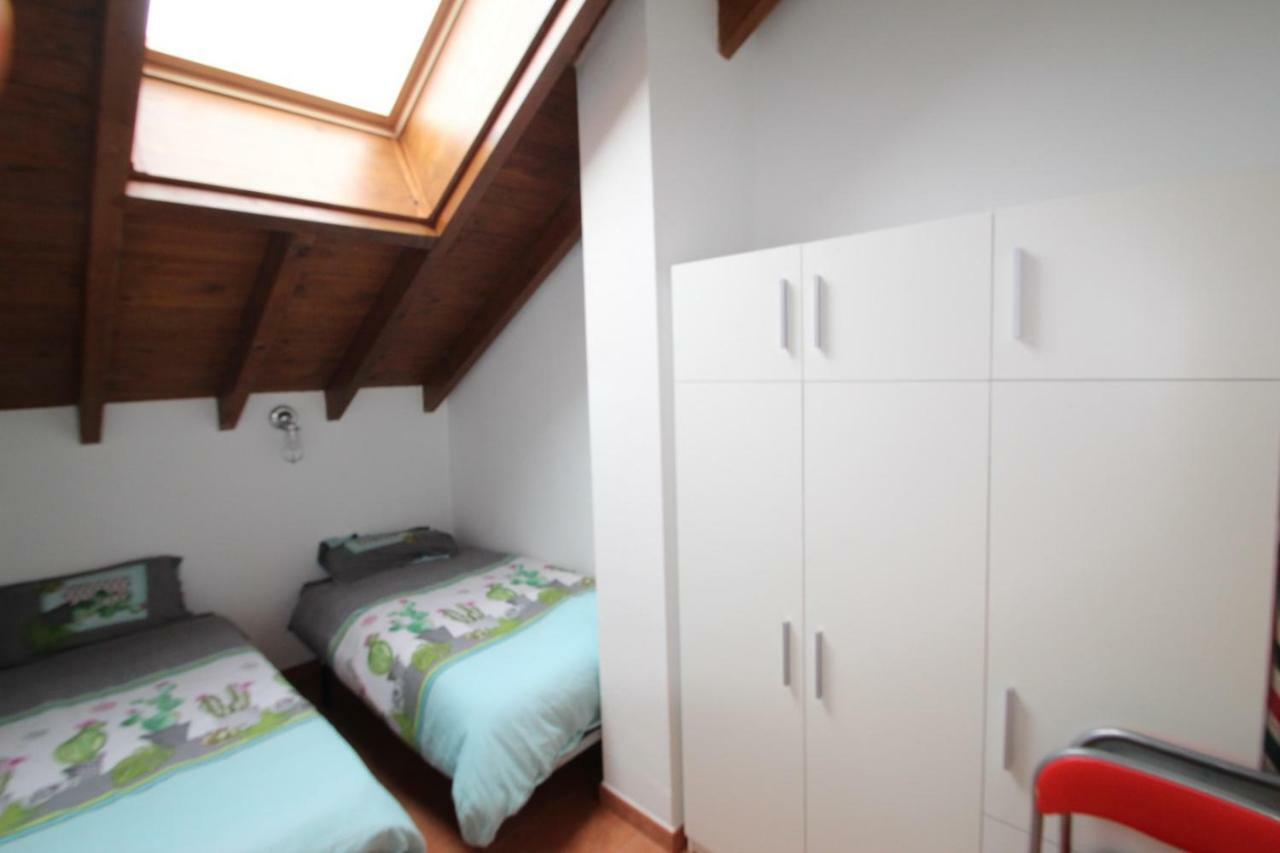 Urbanizacion Lagos Azules Apartamento Комильяс Экстерьер фото